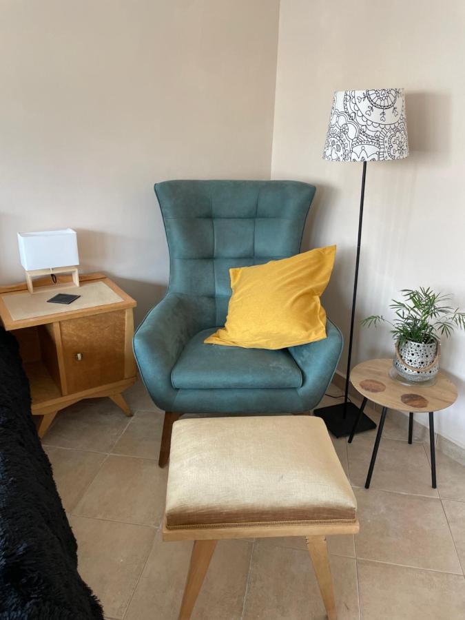 Cozy Apartment In Heart Athens Near Metro Fix 100M Atenas Exterior foto