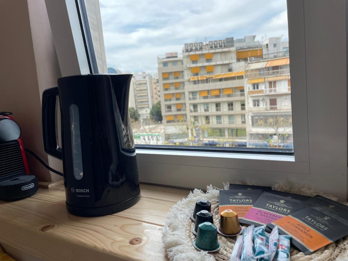 Cozy Apartment In Heart Athens Near Metro Fix 100M Atenas Exterior foto