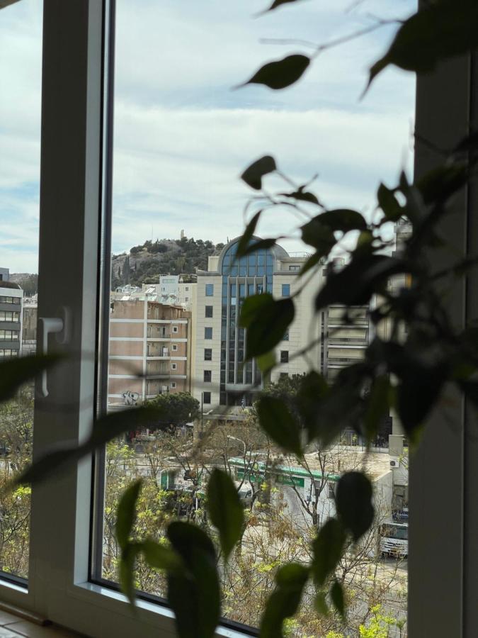 Cozy Apartment In Heart Athens Near Metro Fix 100M Atenas Exterior foto